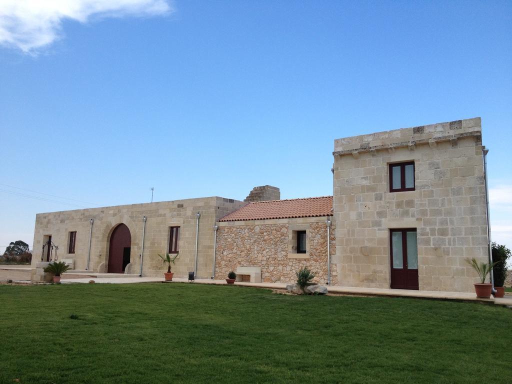 Agriturismo Masseria Quaremme Carpignano Salentino Extérieur photo